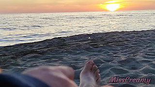 FLASHING my COCK in front of my STEPDAUGHTER at SUNSET in a PUBLIC BEACH and CUMSHOT in front of everyone - REAL SEX RISKY