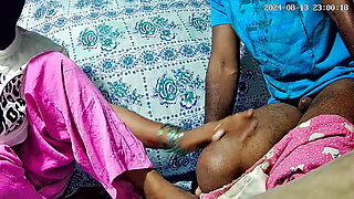 Indian college girl sex in the student in the jungle