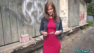 Martin Gun's Wild Outdoor Passion for Cash