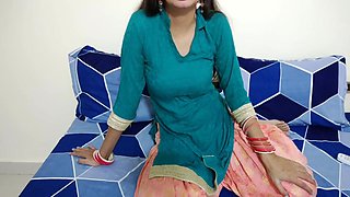 Devar Bhabhi - Desi Enjoying In Bedroom Romance With A Hot Indian Bhabhi With A Sexy Figure Saarabhabhi6 Clear Hindi Audio