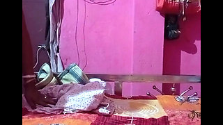 Brother-in-law sucks Alia Bhabhi and spills water in her mouth