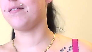 Raven haired tattooed hottie themis thunder pulls out her big tits to play