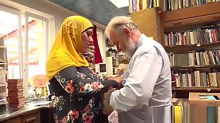 Bookstore owner fucks a happy muslim milf