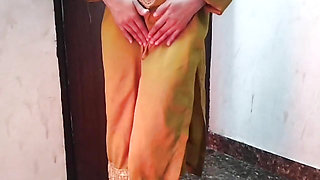 Desi bhabhi ko chod kar boobs ka doodh pee gya