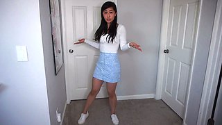 Brunette Solo Webcam Masturbation