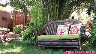 Bigtitted les tribbing after pussylicking
