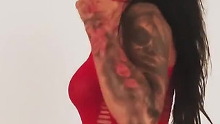 Masturbating with the Fucking Machine