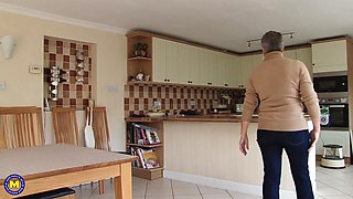 British Granny With Big Tits And Nice Ass Masturbating Her Pussy - MatureNL