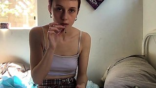 Close up amateur masturbating solo