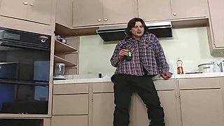 White Trash Bitch Kinky Gangbang