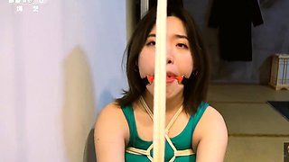 Chinese Bondage - Haiyu Crying