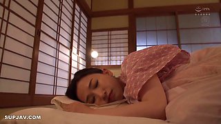I Keep Being Squid By My Stepsons Friends Uncontrollable Copulation .. Cast(s): Kana Mito (水戸かな)