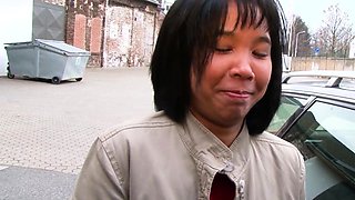 Chinese milf persuaded to do a solo casting