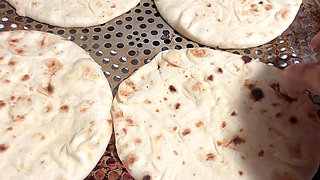 Haha Cook Her Pizza Then Her Pussy Make Out Flood