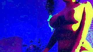 Amateur Webcam Babes Going Solo