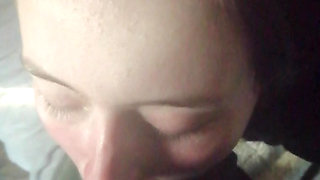 babe gives blowjob