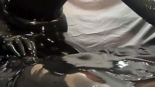 Vacbed Seduction: Mistressae on Top