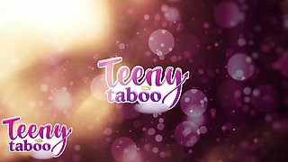 Nubile Sitter Minxx Marley's Chief Pops In Her Young Beaver