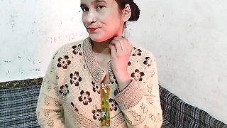 Village girl ko hotel me jabar dasti pela