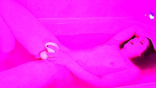Sexy hottie Anetta Keys enjoys a solo toy masturbation