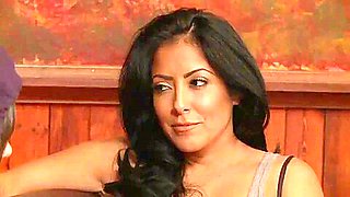 Kiara Mia & Sinn Sage - Cougar Kitten Tales