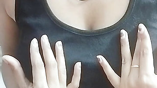 Boobs bouncing