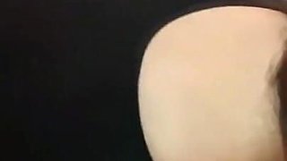 El Vecino Me Folla Mientras Mi Marido Se Ducha