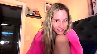 Amateur Blond Give Nice POV Blowjob