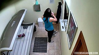 Nice and Hot Amateur Teens on Hidden Cam