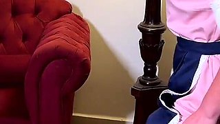 Governanta Lesbica Do Hospicio Faz Chantagem Com a Interna Gordinha E Com a Ruiva Branquinha E Magrela