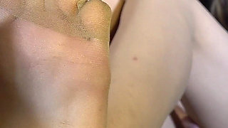 Nina's Smelly Nylon Feet - dreamgirls in Socks