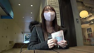 0008800_素人ナンパ 可愛い 亀頭舐めなどが含まれている