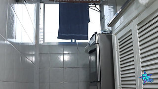 My Girlfriend Was Fucked by a Stranger!