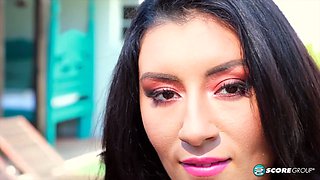 Selena Adams: Boobs, Booty, Sun & Oil