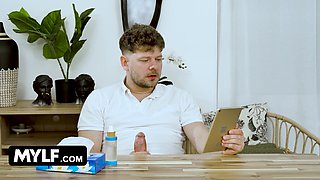 Mellany's Naughty Morning - A Chance Encounter Turns Into A Wild Ride