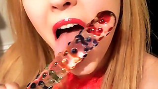 Bored Housewife Squirter Alone on Valentines Day with Her New Glass Dildo