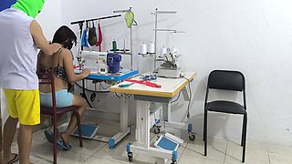 A 50-year-old Mature Woman Told Her Employee That She Would Get A Promotion In Exchange For A Blowjob