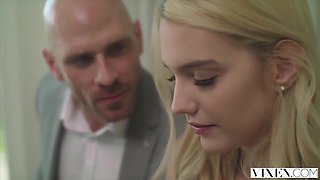 Hot Blonde Fucked Nicely By - Kenna James And Johnny Sins