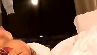 Close up MILF masturbation