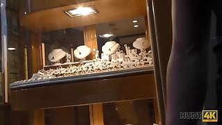 HUNT4K. Pretty darkhaired babe shagged by stranger to earn...
