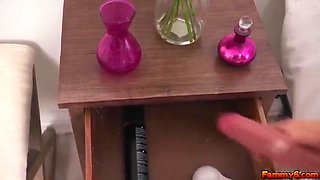 Send Stepdad Photos Of Her Sexy Feet - Liv Revamped And Lilith Grace