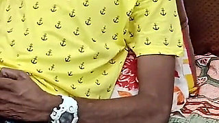 Desi Bhabhi Real Homemade Sex with Clear Bangla Talking