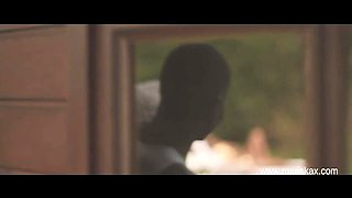 MARISKAX Valentina Ricci takes a BBC in the backyard