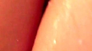 Two hot and pretty lesbians does pussy licking and fucking
