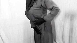 Indian beautiful hijabi muslim sexy bhabhi having sex with neighbor inside the room