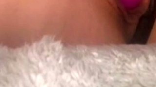 Amateur close up ass toying