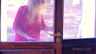 Anal Play With An Extreme & Huge Sea Monster