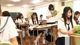 SDDE-419 Japanese school with invisible men
