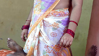 Indian Desi Aunty our husband went to Handjob then show our boobs and cumshot sex in bedroom