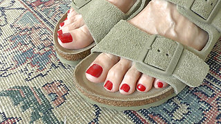 Summer Sandals Show, Two-strap Sandals, Lady Victoria Valente